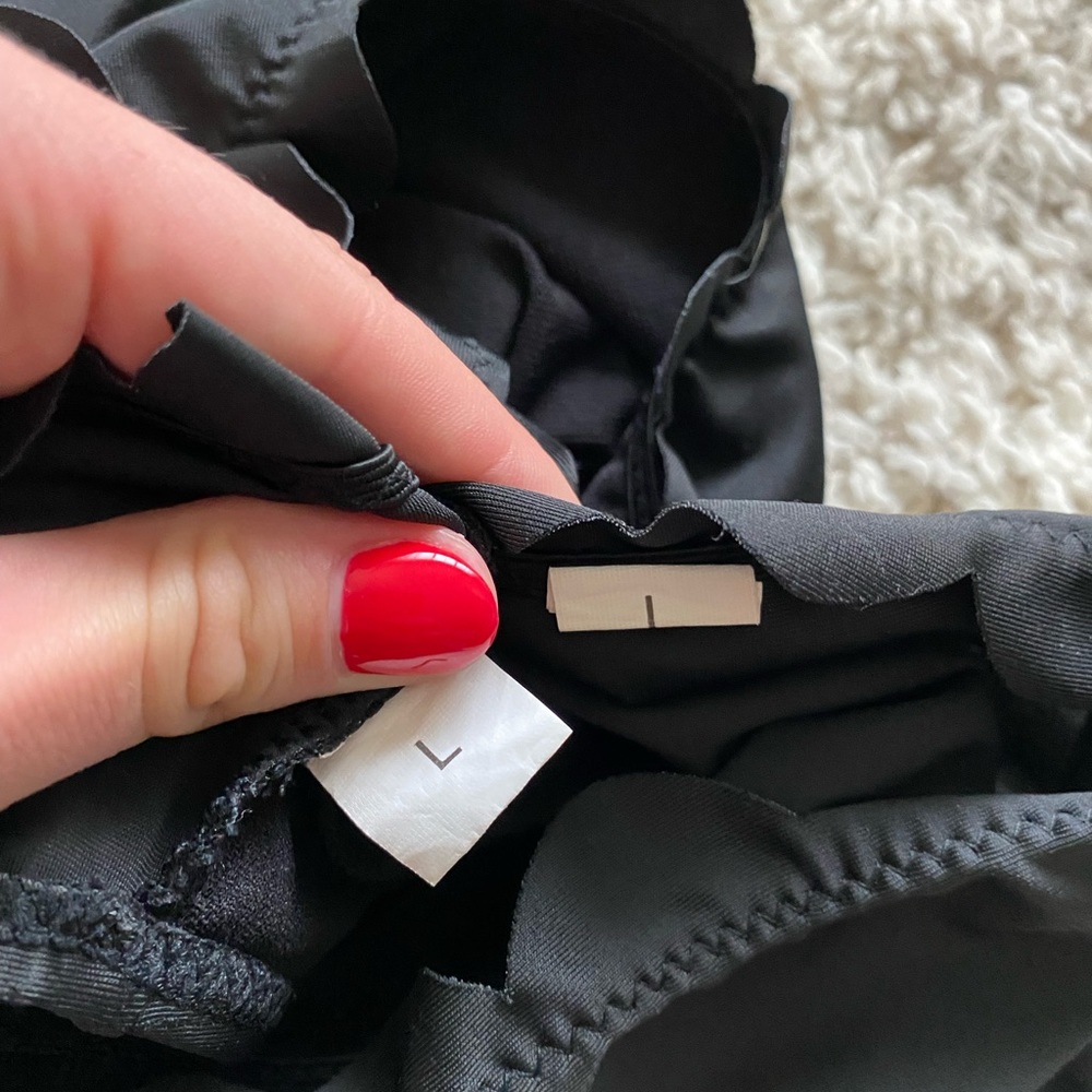 Scalloped Black Bikini - Picture 7 of 7